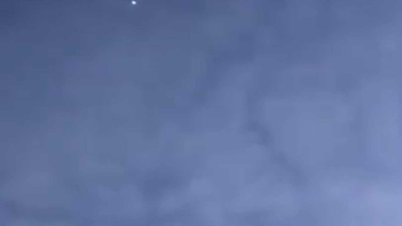 🛸 UFO over Yorkshire, UK on 14/05/20 uploaded by YouTuber The Unicorn | TheTruthAbove