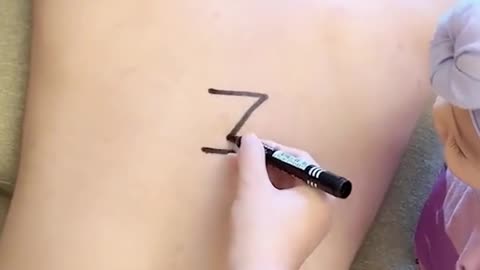 Check out this funny mother and daughter moment!