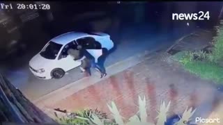 🔥SHARE🔥Uber drivers ambushing white women on the app