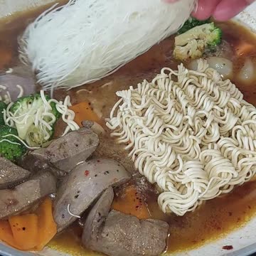 Easy 5 Minutes Asian Noodles recipe #cooking #shorts #food #asianrecipe #food