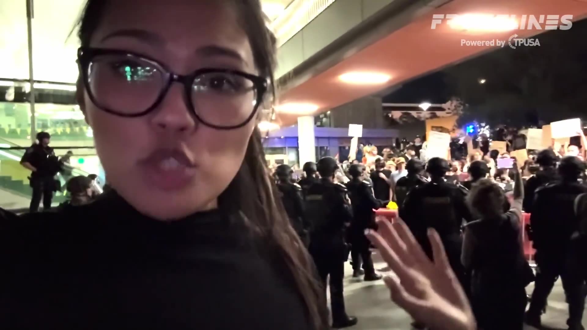 UC Berkley TPUSA Event descends into chaos 🔥 Savanah Hernandez