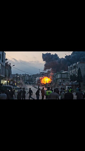 Israel LAUNCHES Fresh Airstrikes on Southern Lebanon