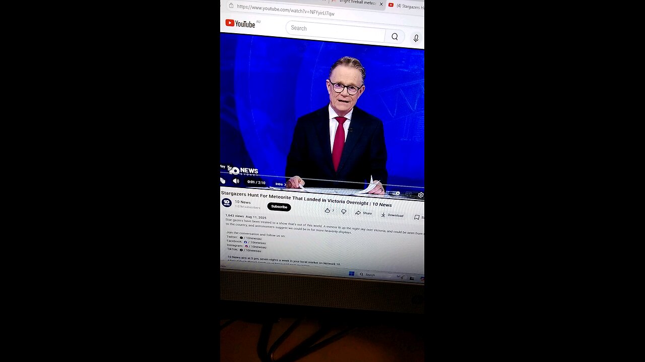 Three Meteors Victoria Australia. WARNING.