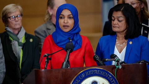 'Sent Back To Somalia' - Ilhan Omar Gets Disastrous News
