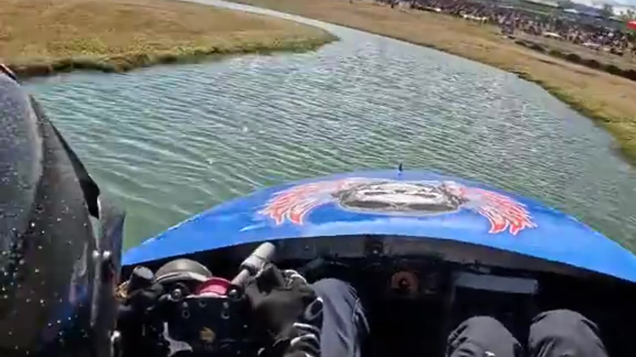 Speedboat Racing