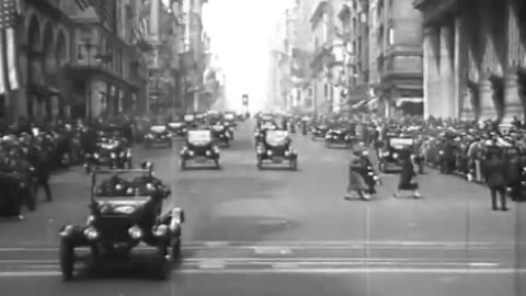 [PARADE, NEW YORK CITY] - [PARADE, NEW YORK CITY] - fc-fc-518