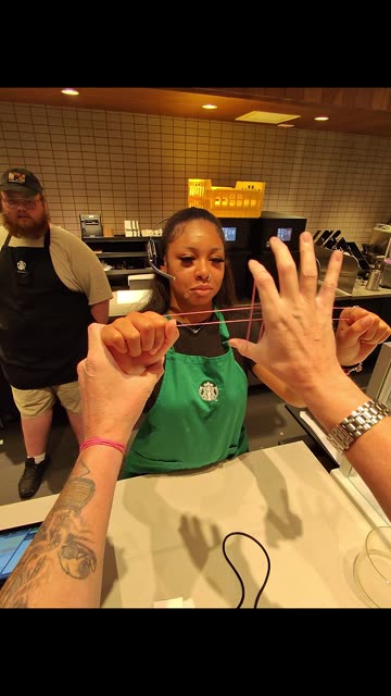Close-Up Rubber Band Magic With the Barista