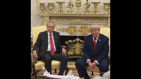 Trump bromea con Erdogan sobre "elecciones amañadas"