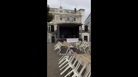Royal square Show must go on