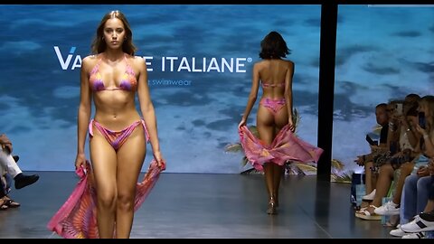 ICONIQUE GRAND VOYAGE Maredamare Florence Summer 2025 - 4K Full Show