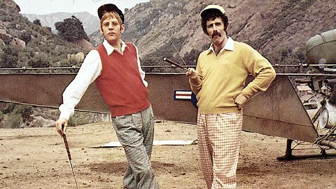 M*A*S*H-Elliott Gould, Donald Sutherland, Sally Kellerman-1970 IMDb 7.3/10