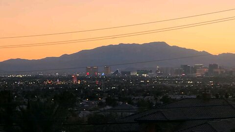 Did you see tonight's Las Vegas sunset? Check this out! 02.21.2025 #follow #lasvegas #travel