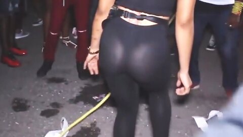 Transparent leggings with visible thong in public. See-through spandex. Sheer yoga pants. #22