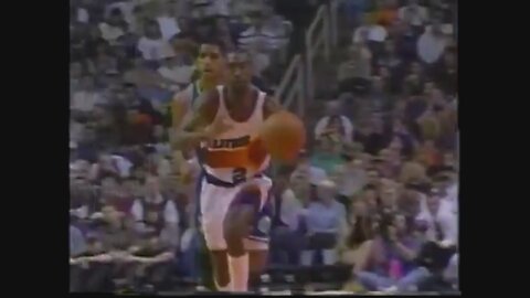 Elliot Perry Career-High 35 Points 13 Ast 6 Stl Vs. Mavericks, 1995-96.