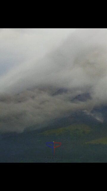 Largest Pyroclastic Flow Recorded at Mayon Volcano Today