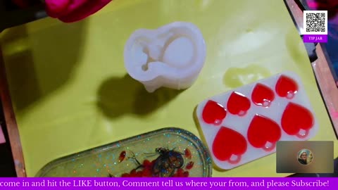 Momma Coop's Got The Pour