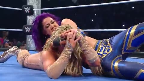 Tiffany Stratton defeats Bayley to remain Women’s Champion: SmackDown highlights