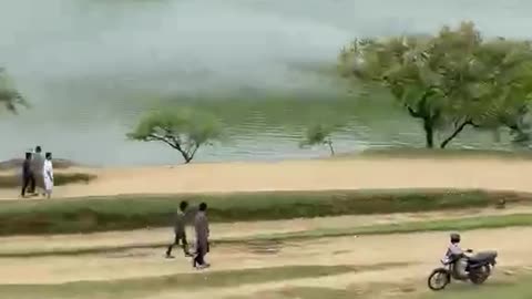 বাংলাদেশের সীমান্তবর্তী এলাকা টাংঙ্গুয়ার হাওর