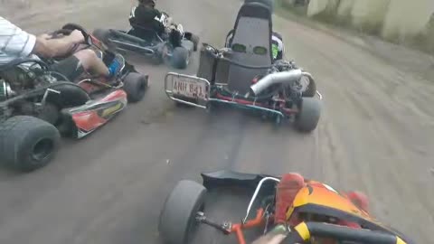 Dirt kart racing