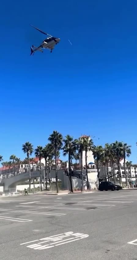 Medical Helicopter Loses Control, Falls Out of the Sky(Huntington Beach, California)
