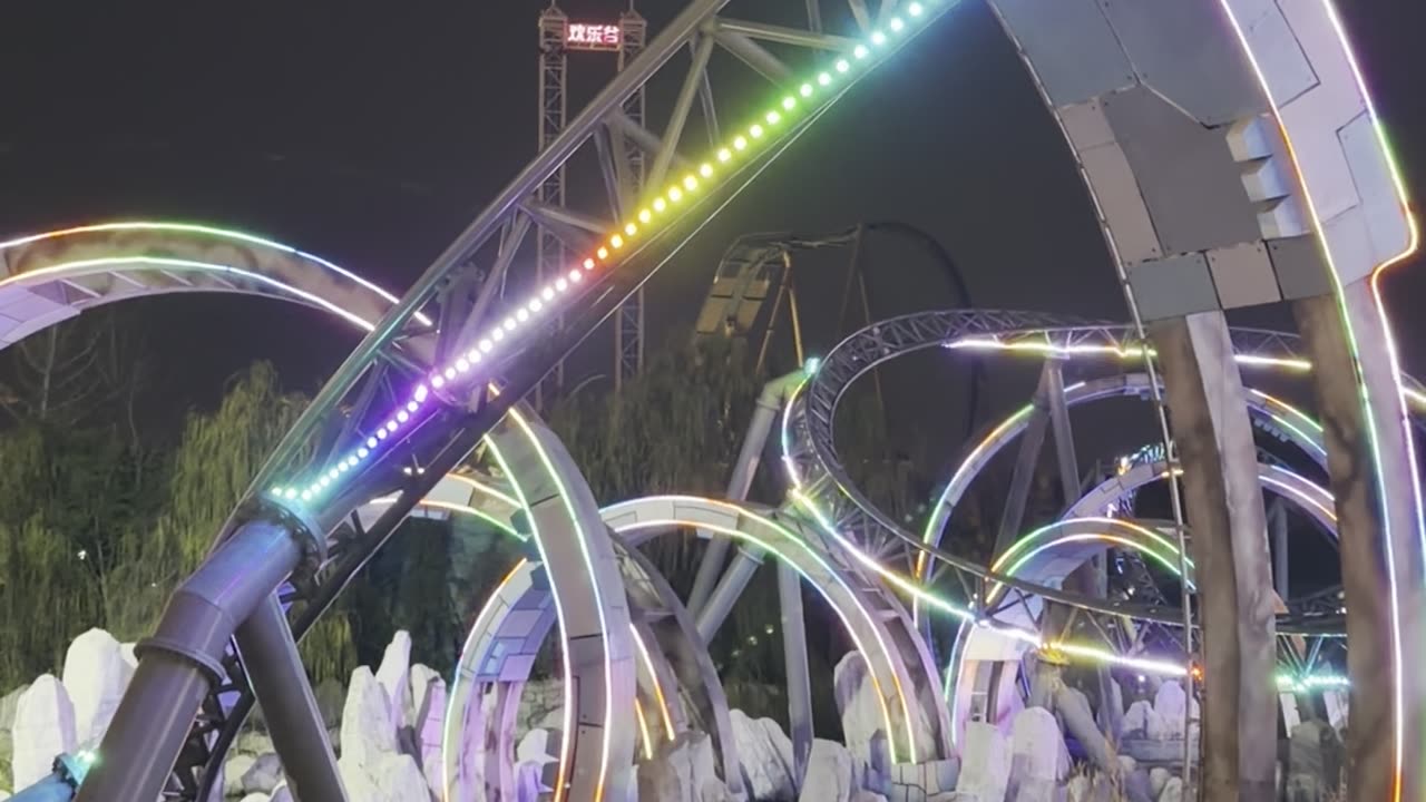 Happy Valley Theme Park – Nanjing 🇨🇳 | Walk Around the Park & Attractions