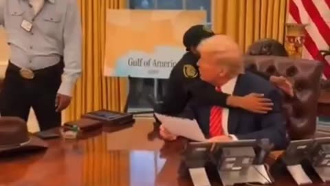 Secret Service Agent D.J. Daniels gives President Trump a nice hug 🤗