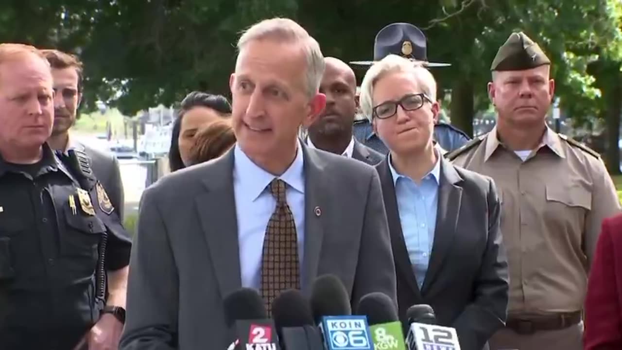 The Portland Mayor is taking the side of Antifa and its prolonged insurgency against Portland