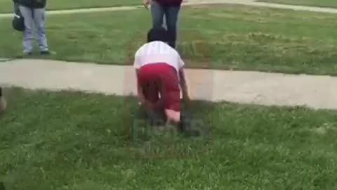 This Right Hook Had Bro Slumped. Thoughts?