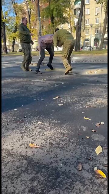 The capture of men by man-catchers in Ukraine continues.