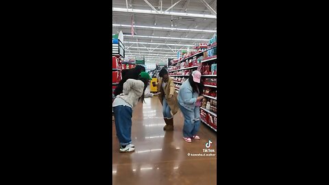 Kanesha Walker - something about the holy ghost - Walmart Edition #scootchallenge #quartet 💃🏾💃🏾