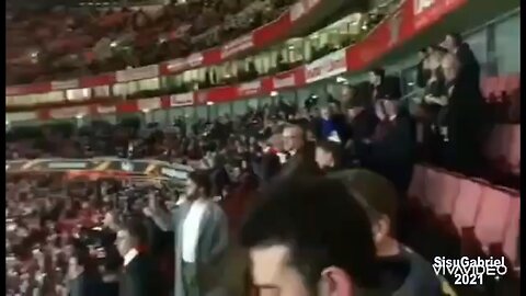 Arsenal vs Red Star Belgrade (Notorious hooligan gang DELIJE got crazy on Emirates Stadium)