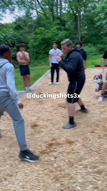 🇺🇸🇺🇸 Check this out It looked like a fair fight until This perfectly sums up their character