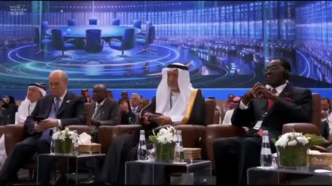 WEF Co-Chair Larry Fink Says All Assets Will Shift to Digital Wallets