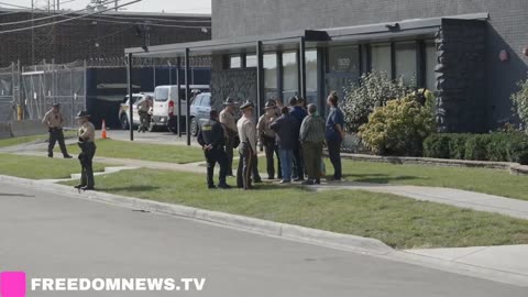 More arrests outside Broadview ICE Detention Center, after a group of protesters