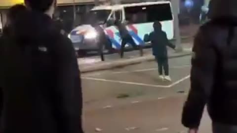 Migrant Gangs Attack Dutch Police on New Years Eve