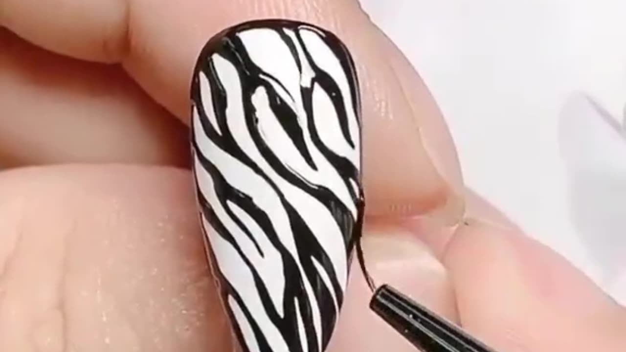 Flower Nail Art Design