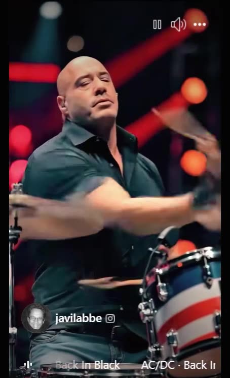 Rock Stars AC/(Washington)DC.