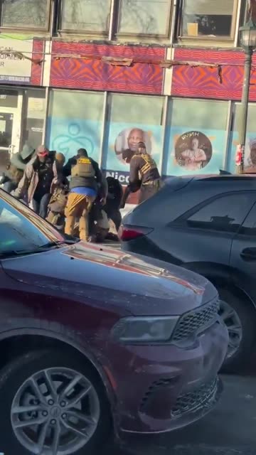 Minneapolis ICE-related shooting near Glam Doll Donuts - 1/24/2026