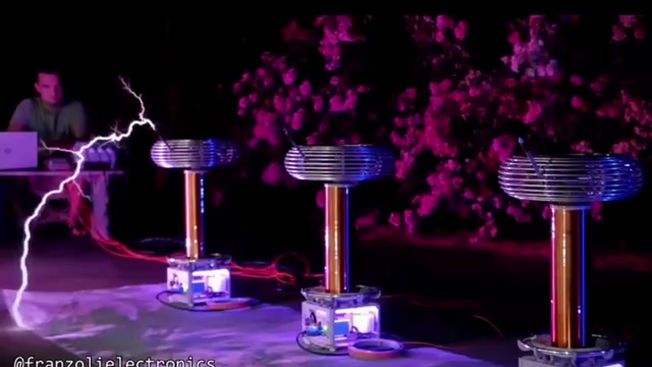 TESLA COILS ⚡️