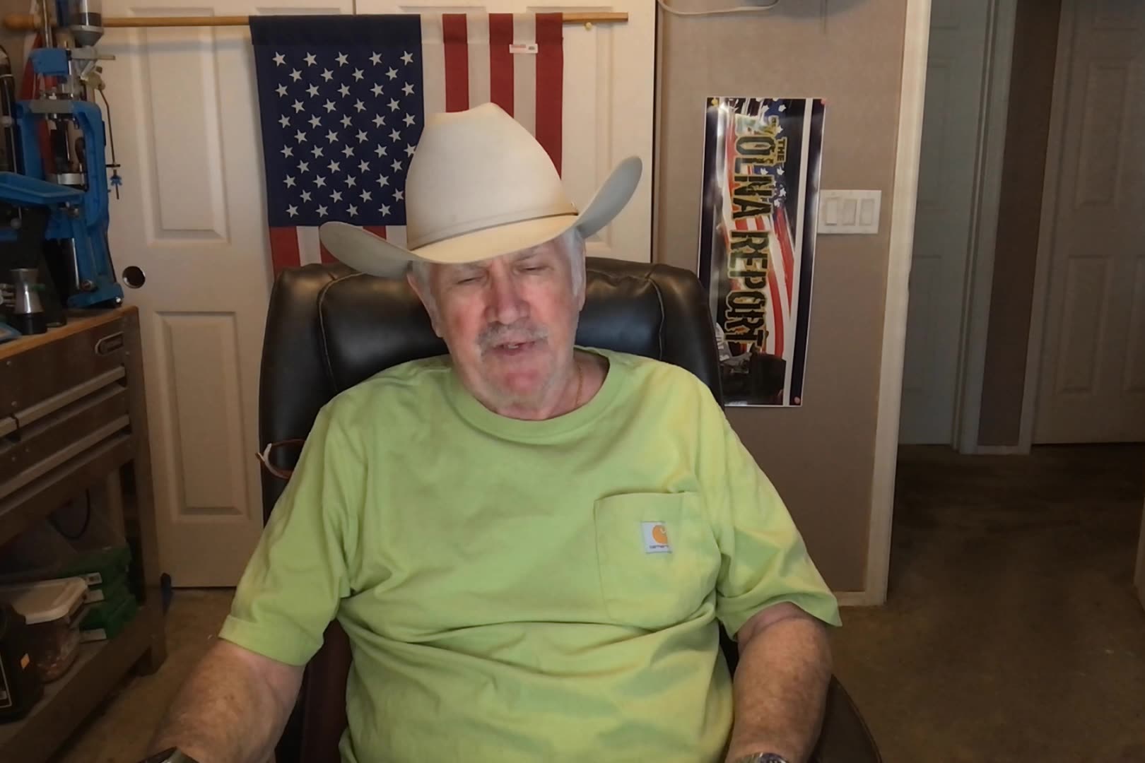 Don Lemon, Is Like Obama, A Poop Pusher, He Needs To Keep His Mouth Shut!