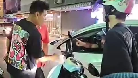 Thailand_ jewish tourists think they are still in Tel Aviv