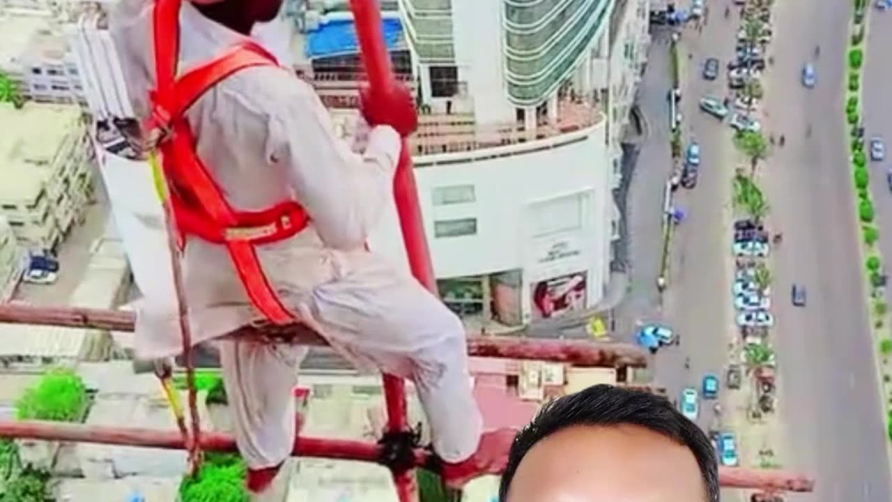 প্রবাসীদের কঠিন সংগ্রাম — দোয়া করবেন ভাইয়েরা 🙏