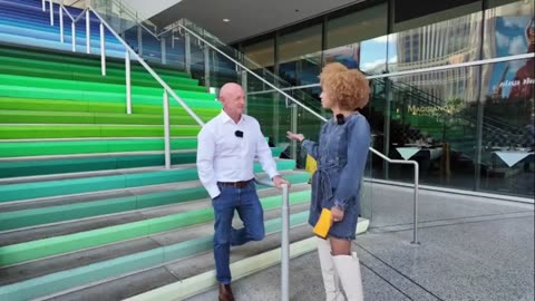 Sen Mark Kelly We Dont Need Any Trillionaires Like Elon Musk