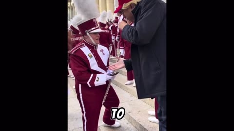 President Trump runs into someone from Delco PA at the Macy’s Thanksgiving Day parade / Jason Scoop