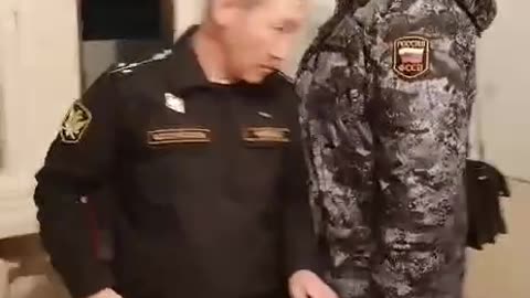 55-year-old "Hero" Vasily Ejected from Apartment He was Given by Government