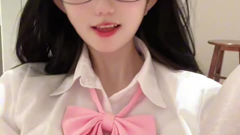 Daily Beauty EP 256 | Floating Creamy Stockings Teasing Photo Pose