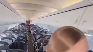 Incredible: Flight Attendant get Shocked 😝🔥#flight #ytshorts #shorts #dubai #air