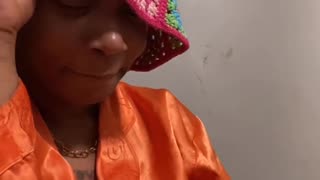 21 man is pissed she gave the yussy to another nigga, threatened to lay hands