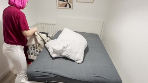 YATAK TEMİZLİK VLOG - Kızın Beşiğini ve Çarşafları Temizledim!