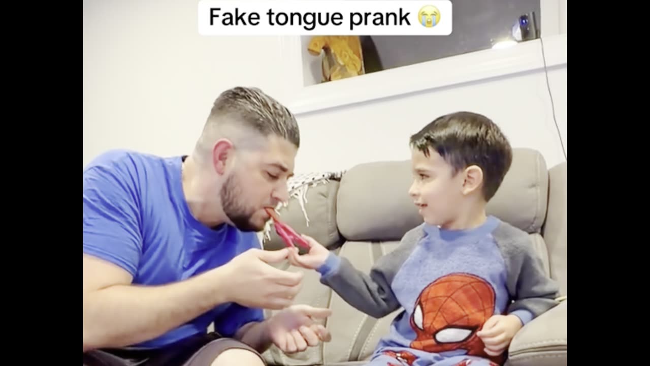 Funny tongue prank reaction 😂😂😂